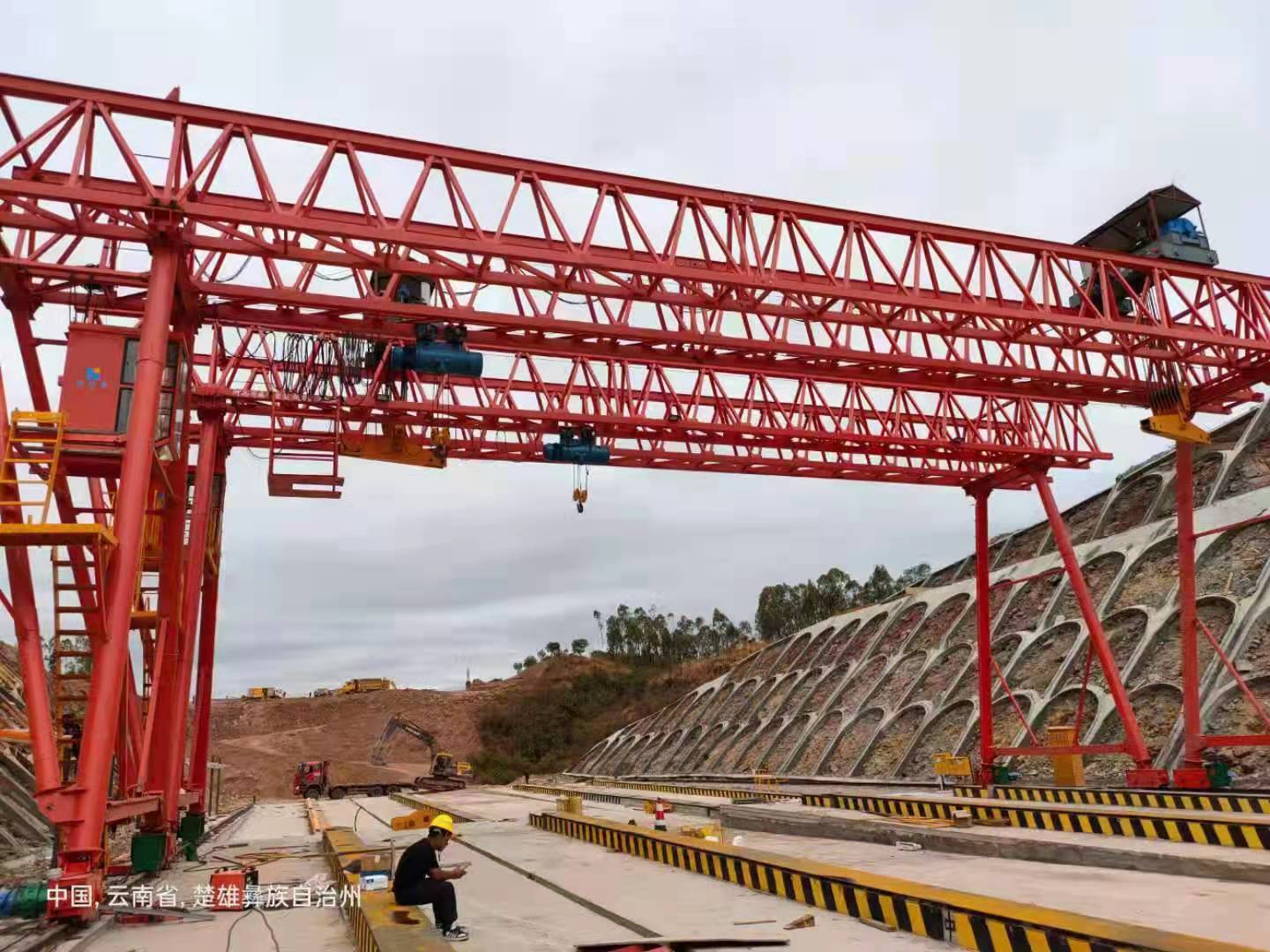 云南九建MG80/10T-24M、MH10T-24M龍門吊